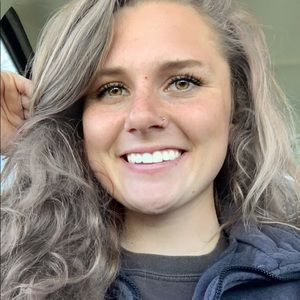 Meet your Posher, Britt